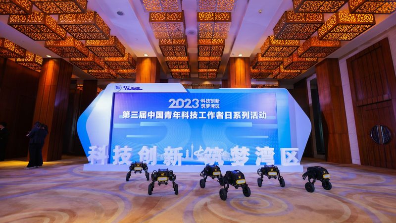 企业数字化平台搭建：选型背后的逻辑与考量